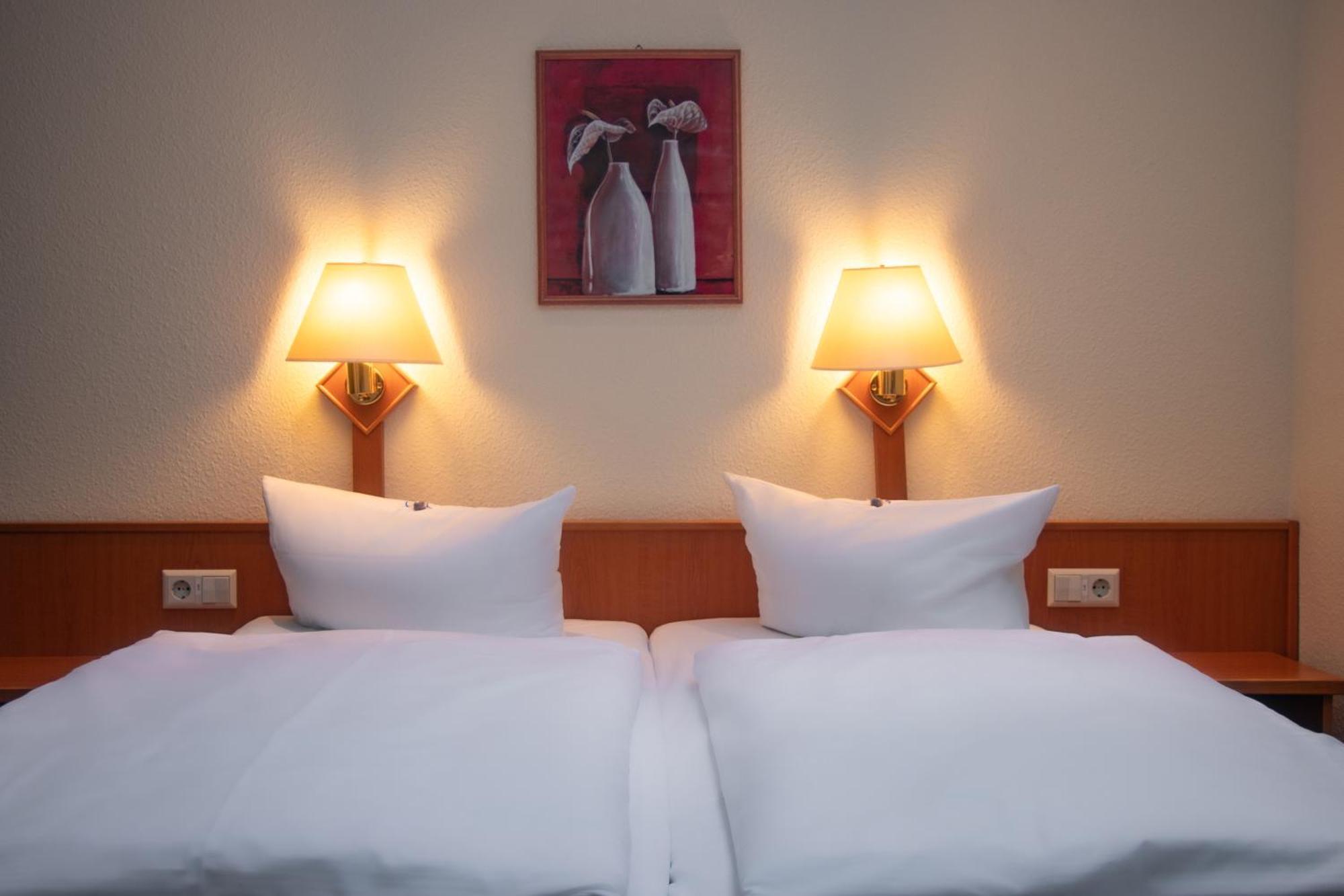 Hotel Bleske Im Spreewald Бург Екстер'єр фото