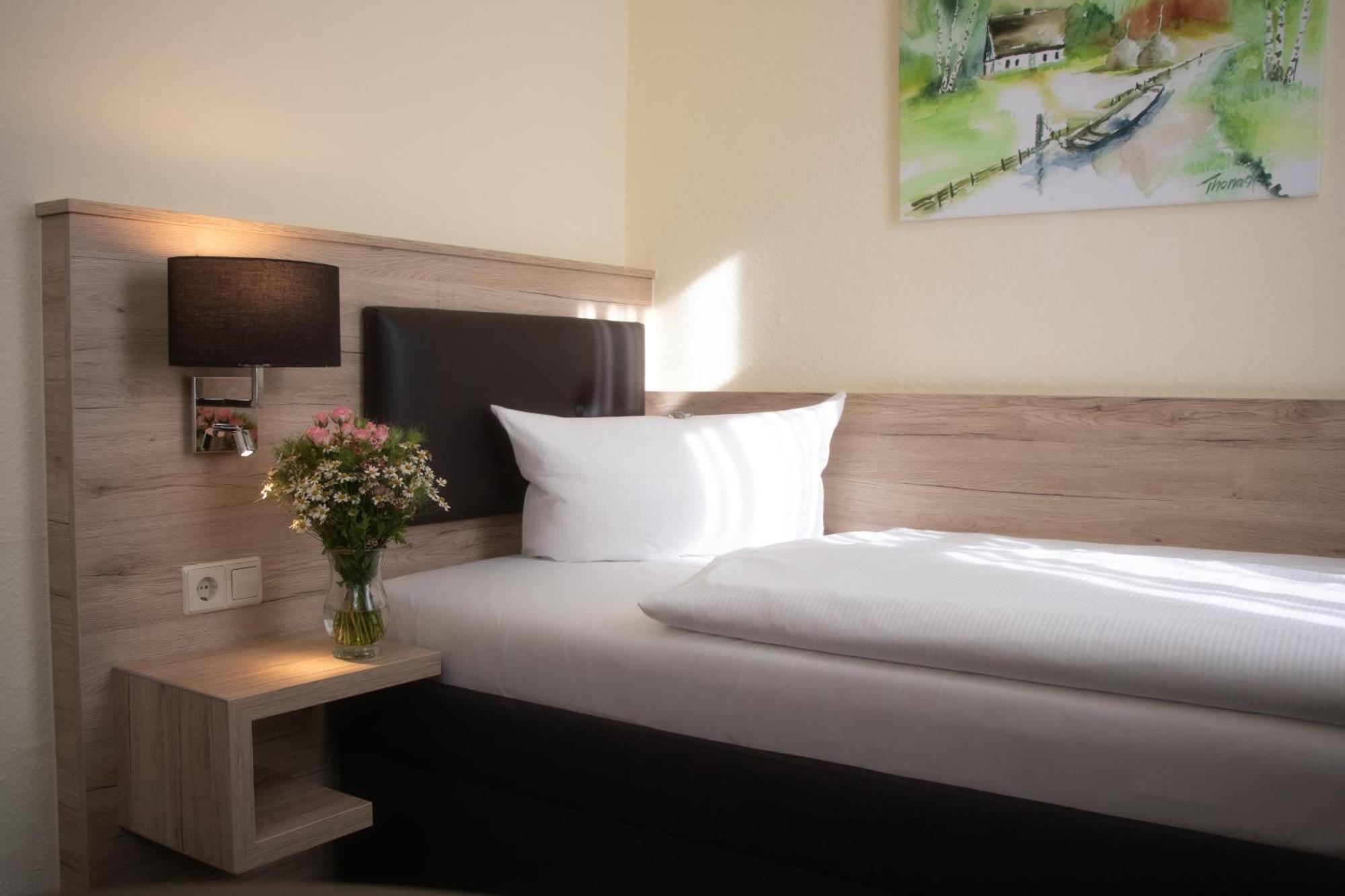 Hotel Bleske Im Spreewald Бург Екстер'єр фото