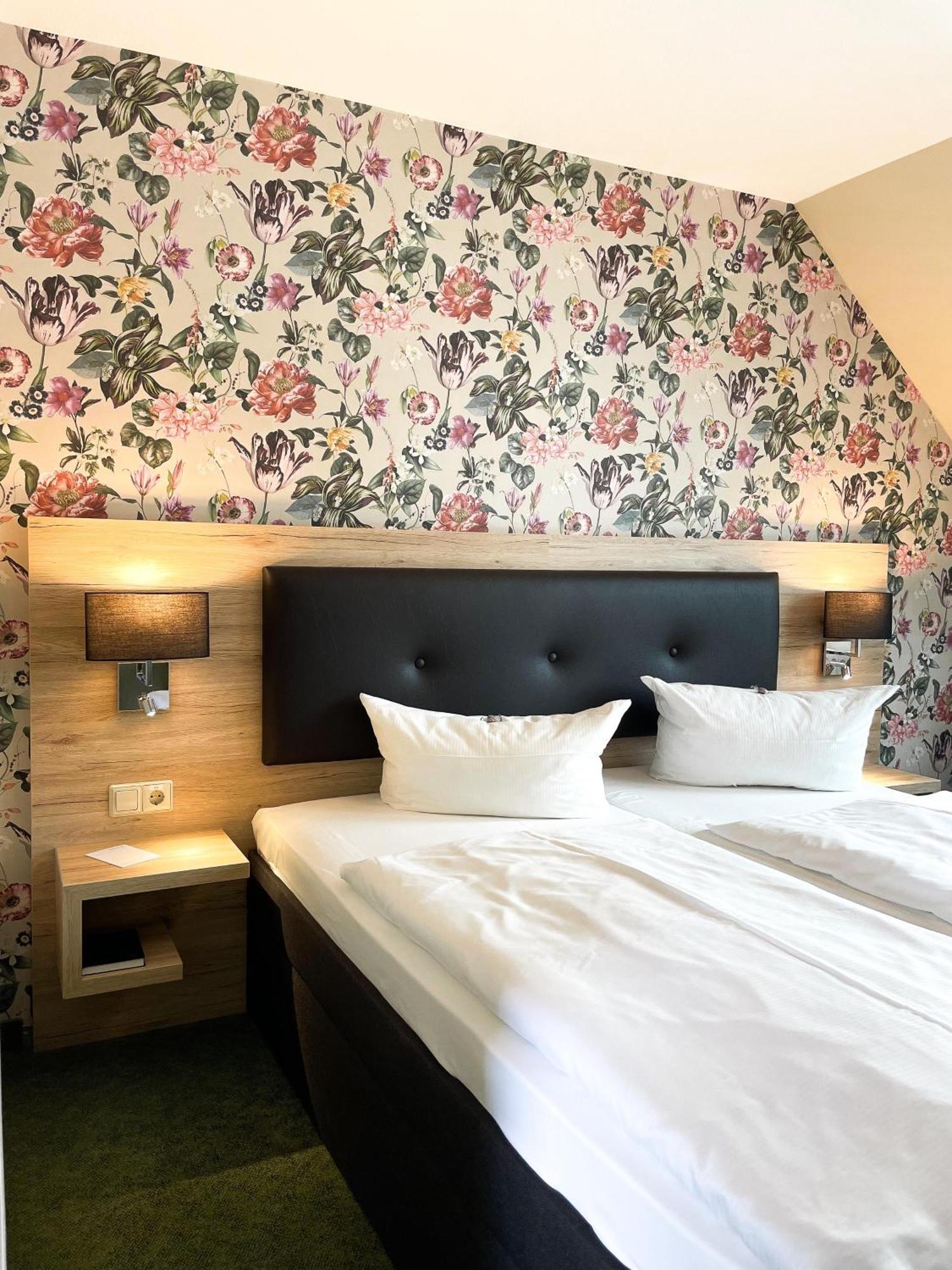 Hotel Bleske Im Spreewald Бург Екстер'єр фото